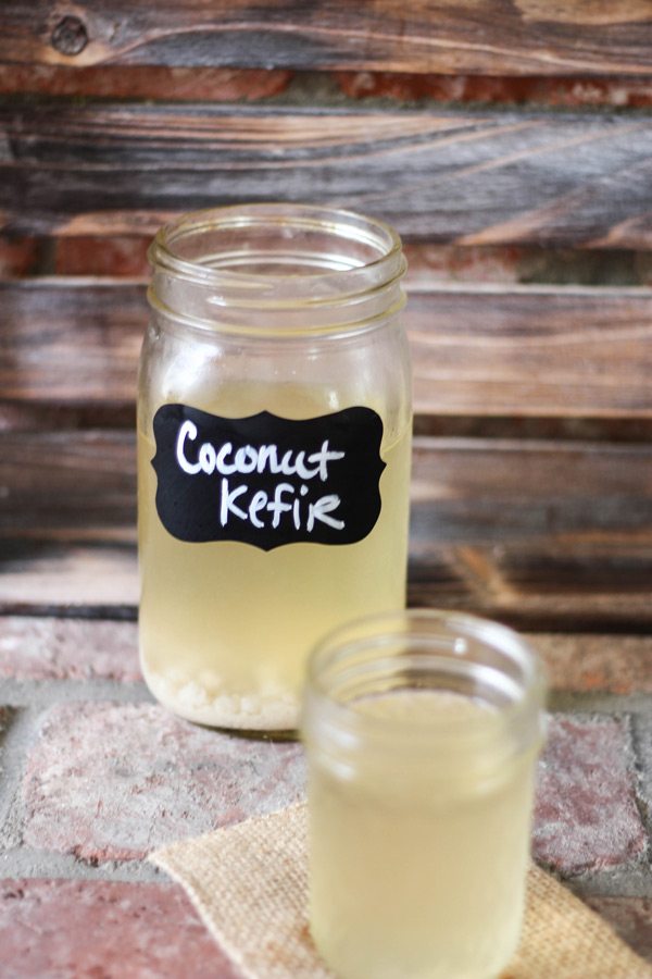 What Is Water Kefir? Benefits, Uses and Recipe